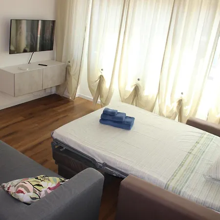 Myhome Yourhome Trilocale Con Balcone * Lido di Ostia